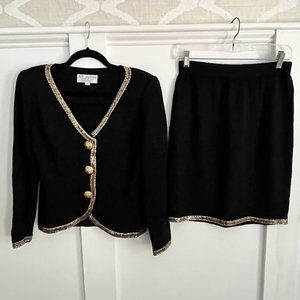 ST. JOHN EVENING stunning gold trim jacket with skirt